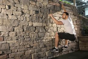 Climbing wall